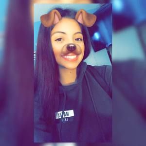 Meet your Posher, Reyna